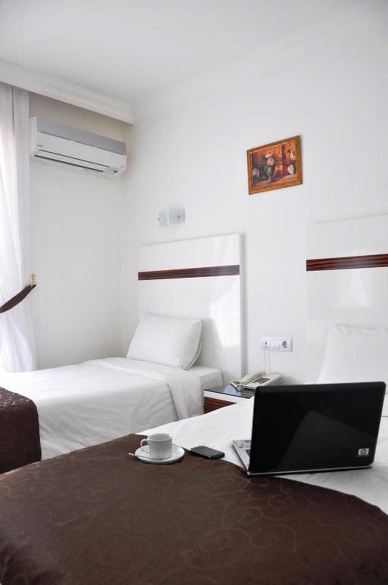 Lara Atalla Hotel Antalya Kültér fotó